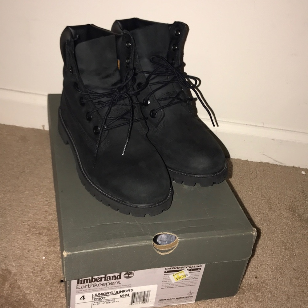 Black boots